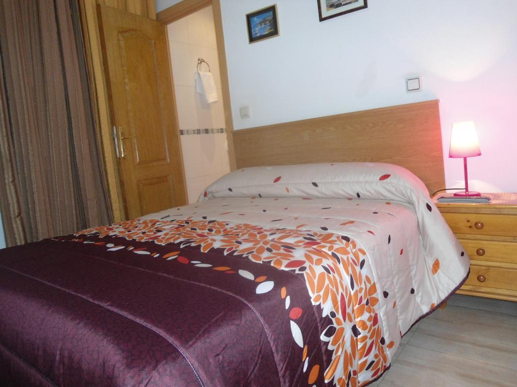 מדריד Hostal Florida מראה חיצוני תמונה