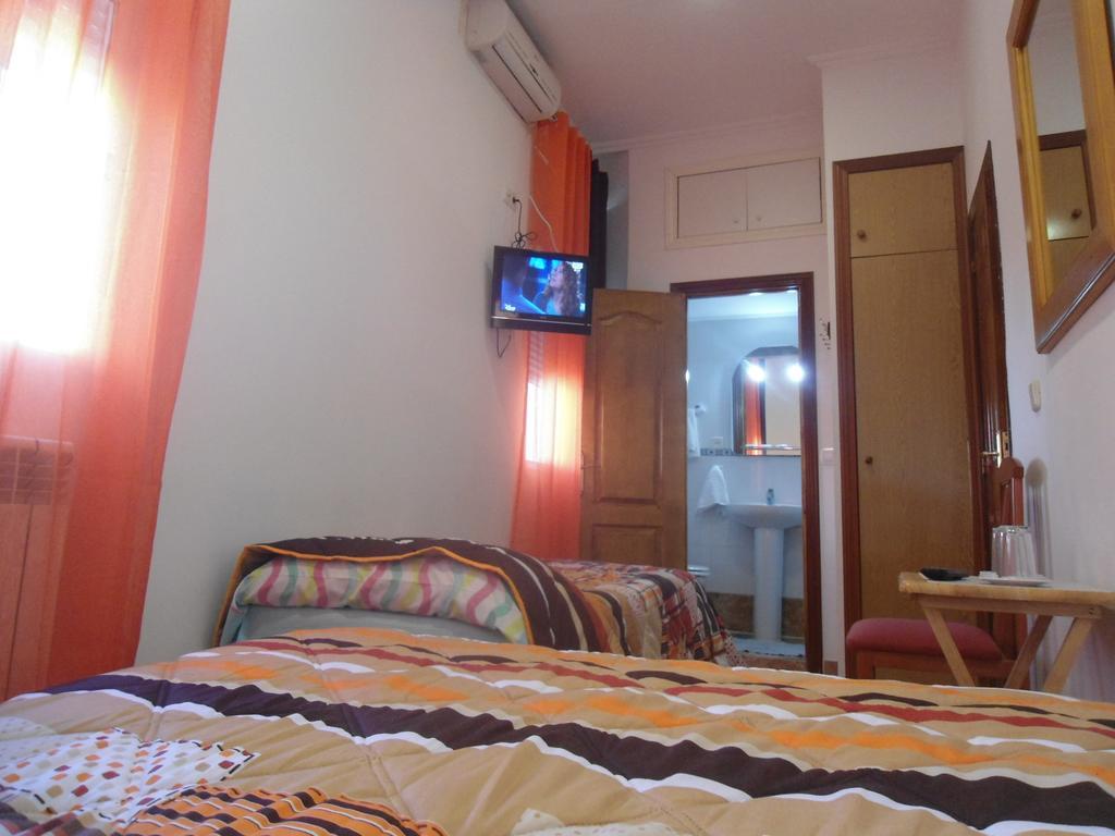 מדריד Hostal Florida מראה חיצוני תמונה