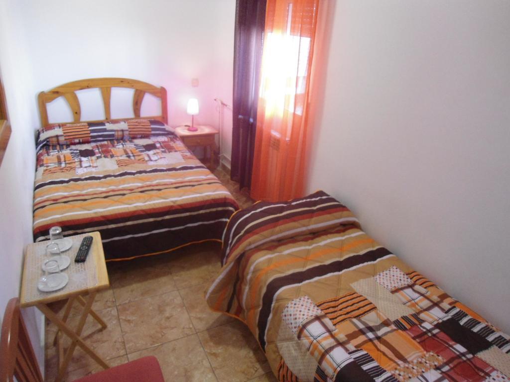 מדריד Hostal Florida מראה חיצוני תמונה