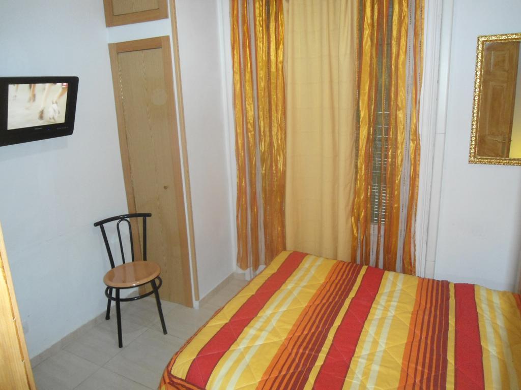 מדריד Hostal Florida מראה חיצוני תמונה