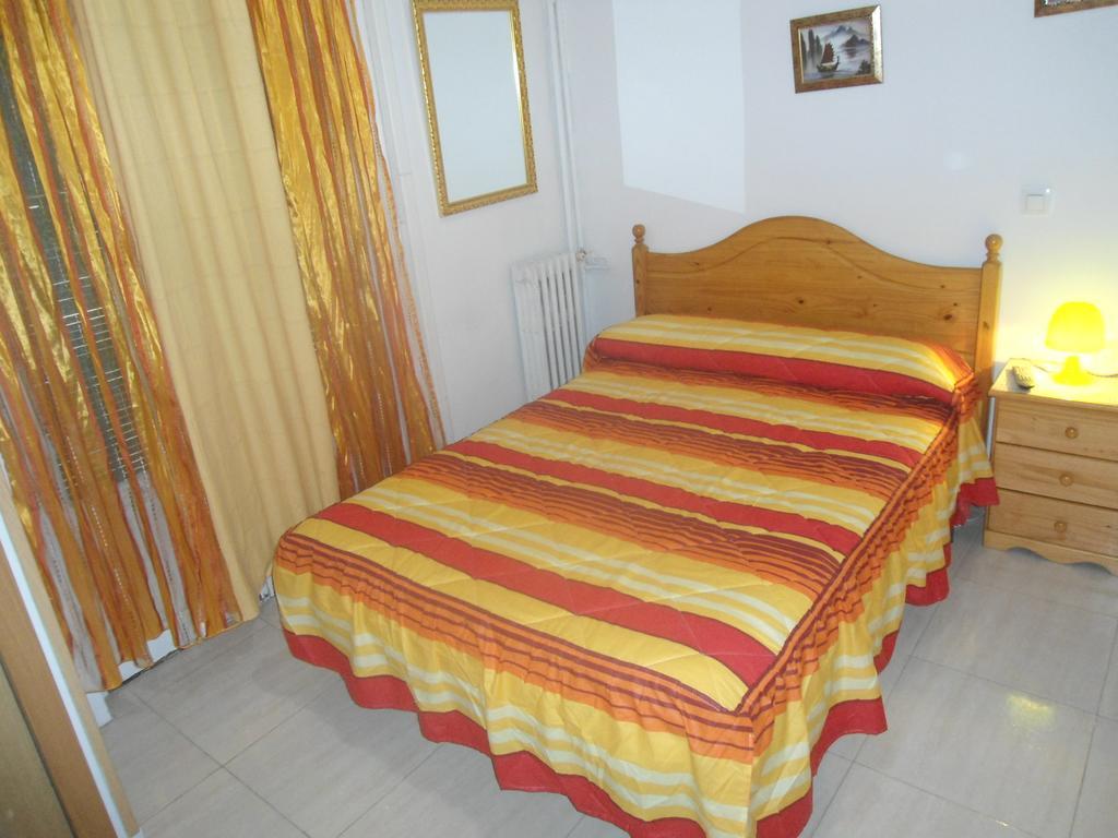 מדריד Hostal Florida מראה חיצוני תמונה