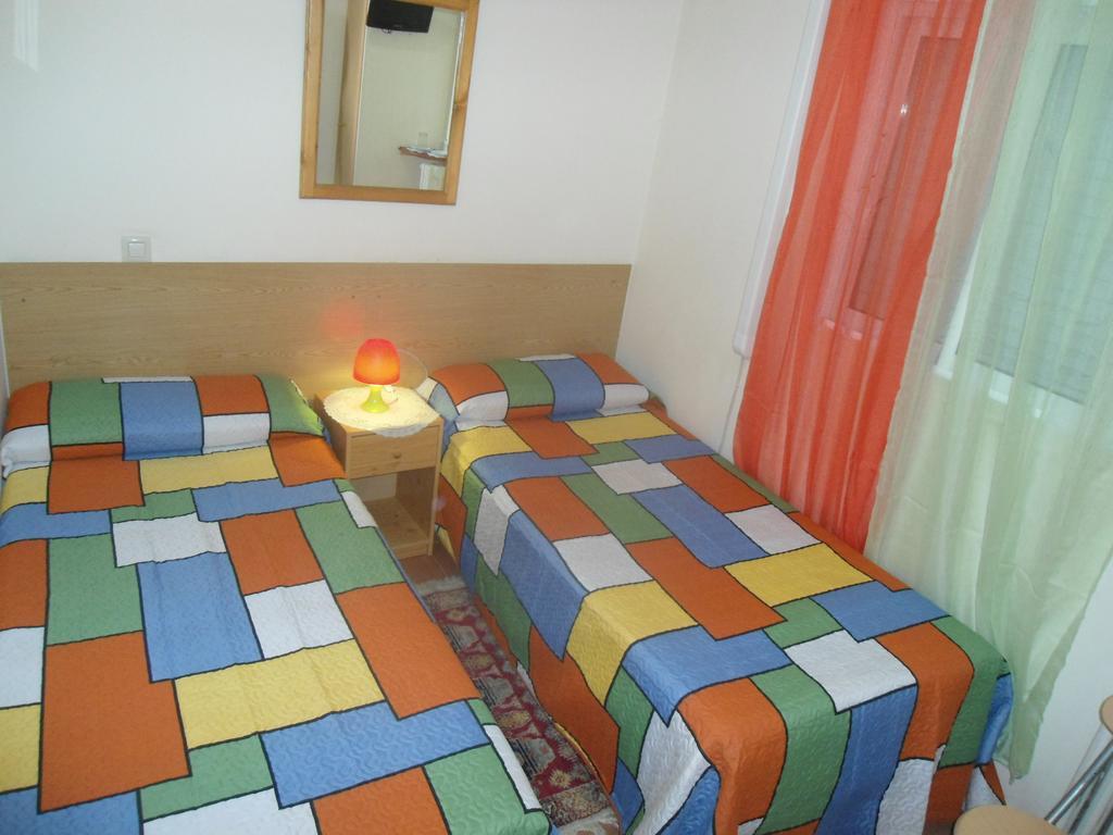 מדריד Hostal Florida מראה חיצוני תמונה