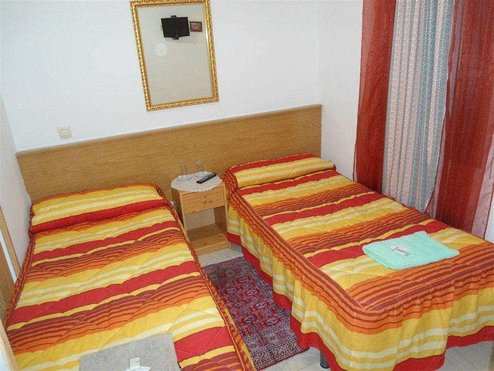 מדריד Hostal Florida מראה חיצוני תמונה