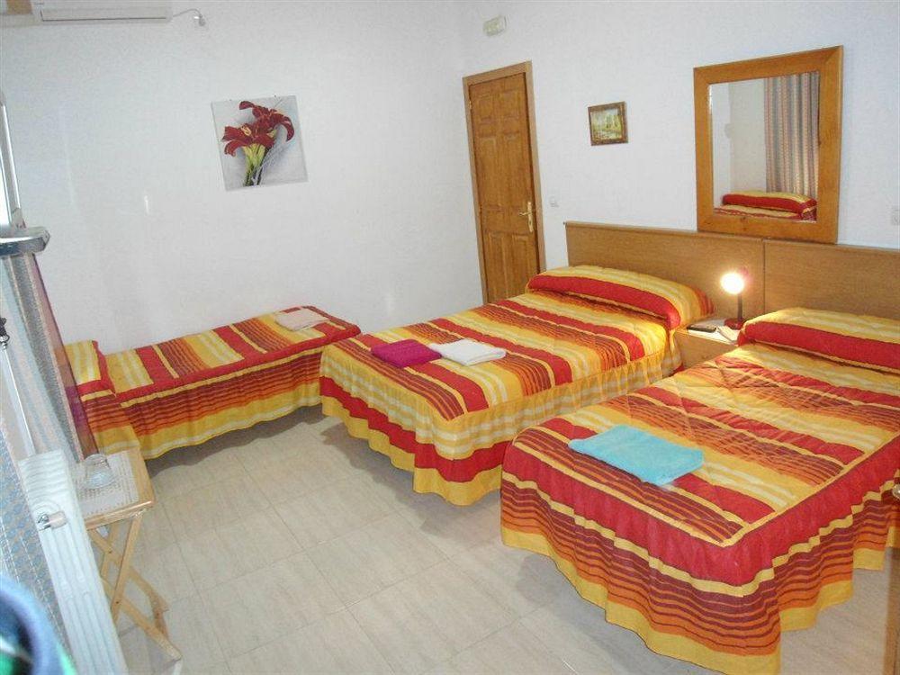 מדריד Hostal Florida מראה חיצוני תמונה