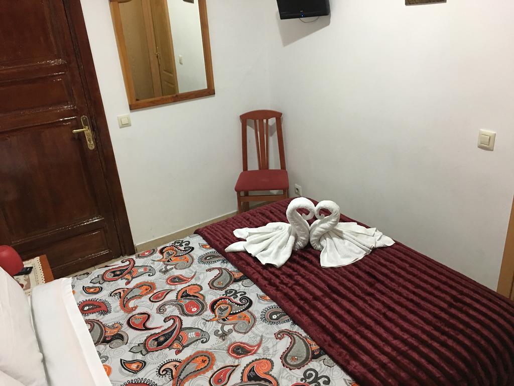 מדריד Hostal Florida מראה חיצוני תמונה