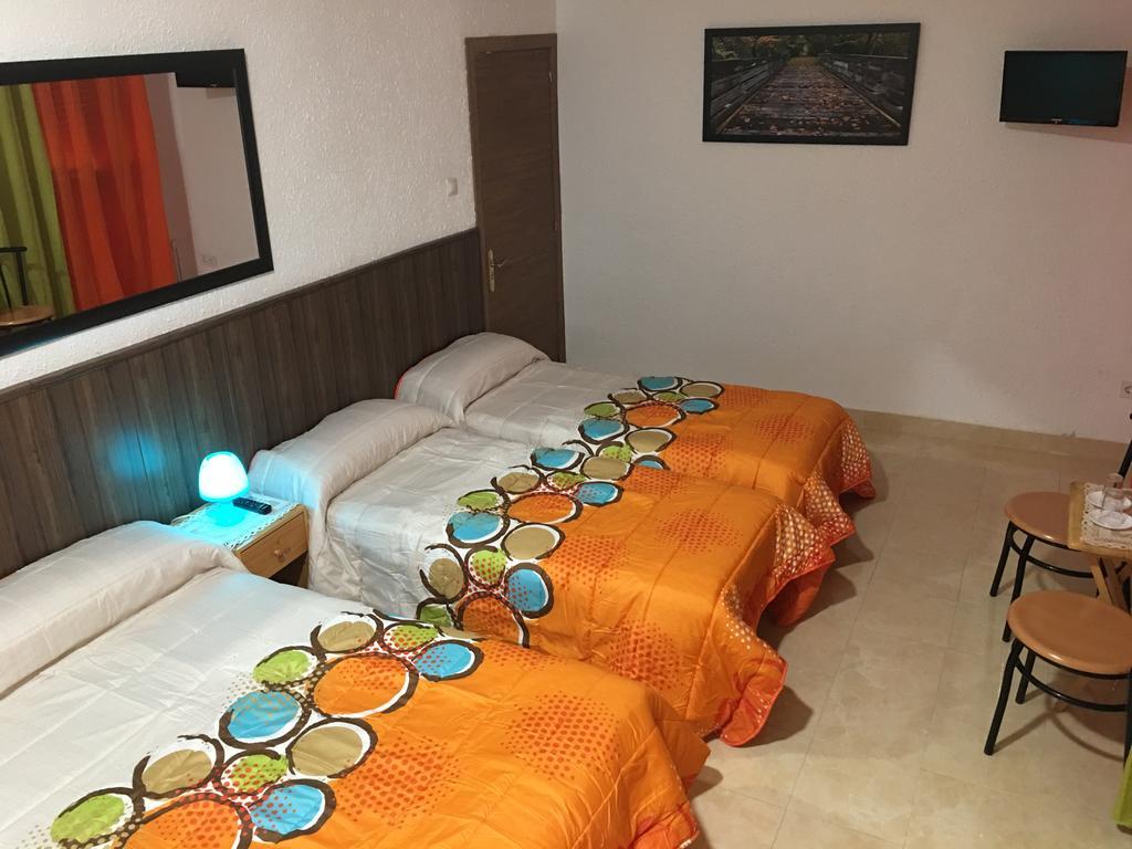 מדריד Hostal Florida מראה חיצוני תמונה
