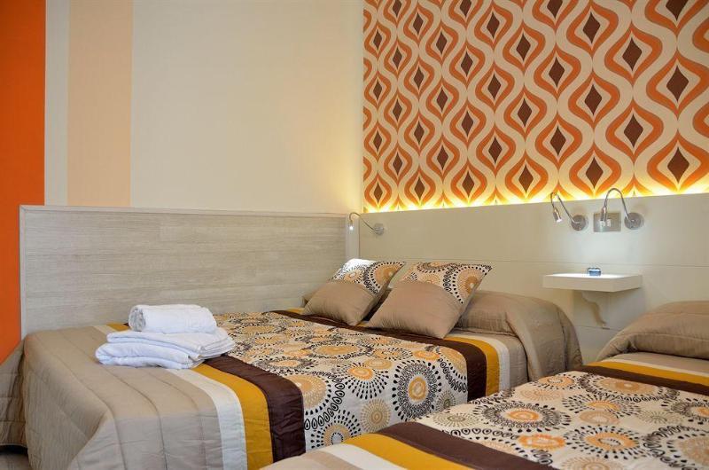 מדריד Hostal Florida מראה חיצוני תמונה