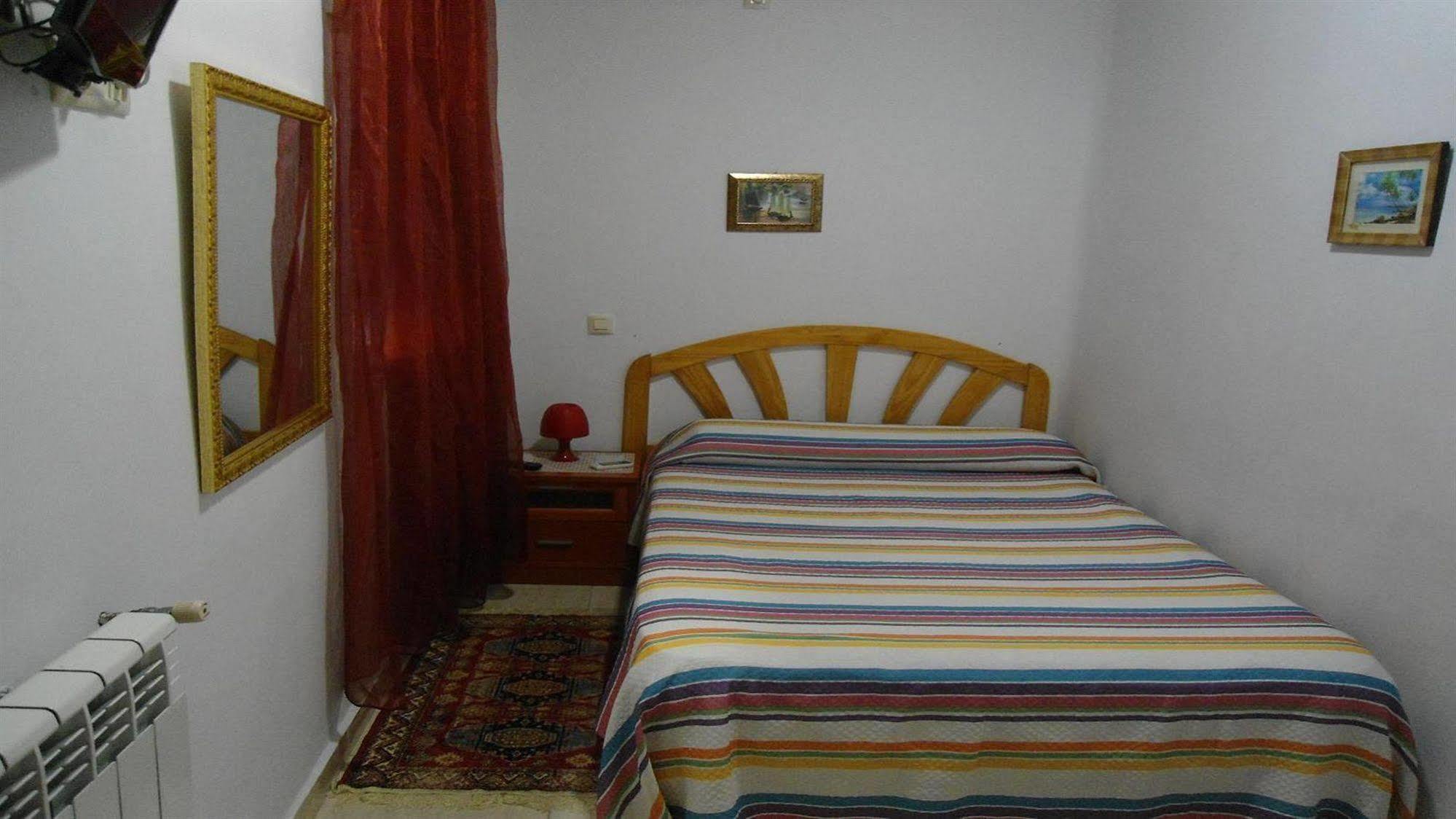 מדריד Hostal Florida מראה חיצוני תמונה