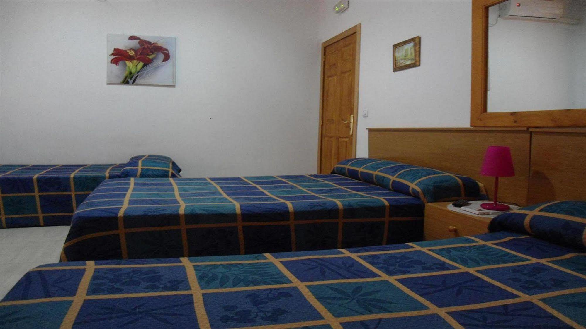 מדריד Hostal Florida מראה חיצוני תמונה