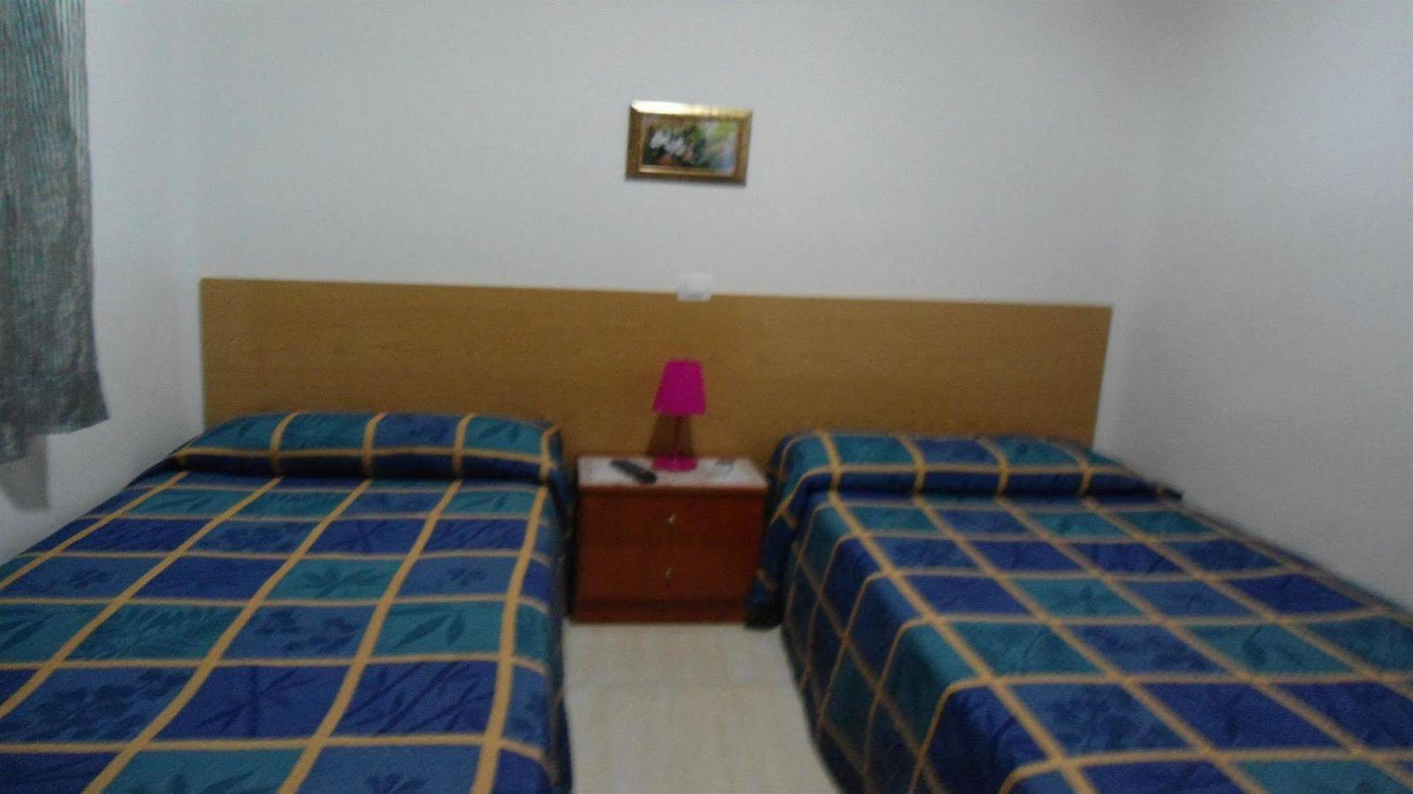 מדריד Hostal Florida מראה חיצוני תמונה